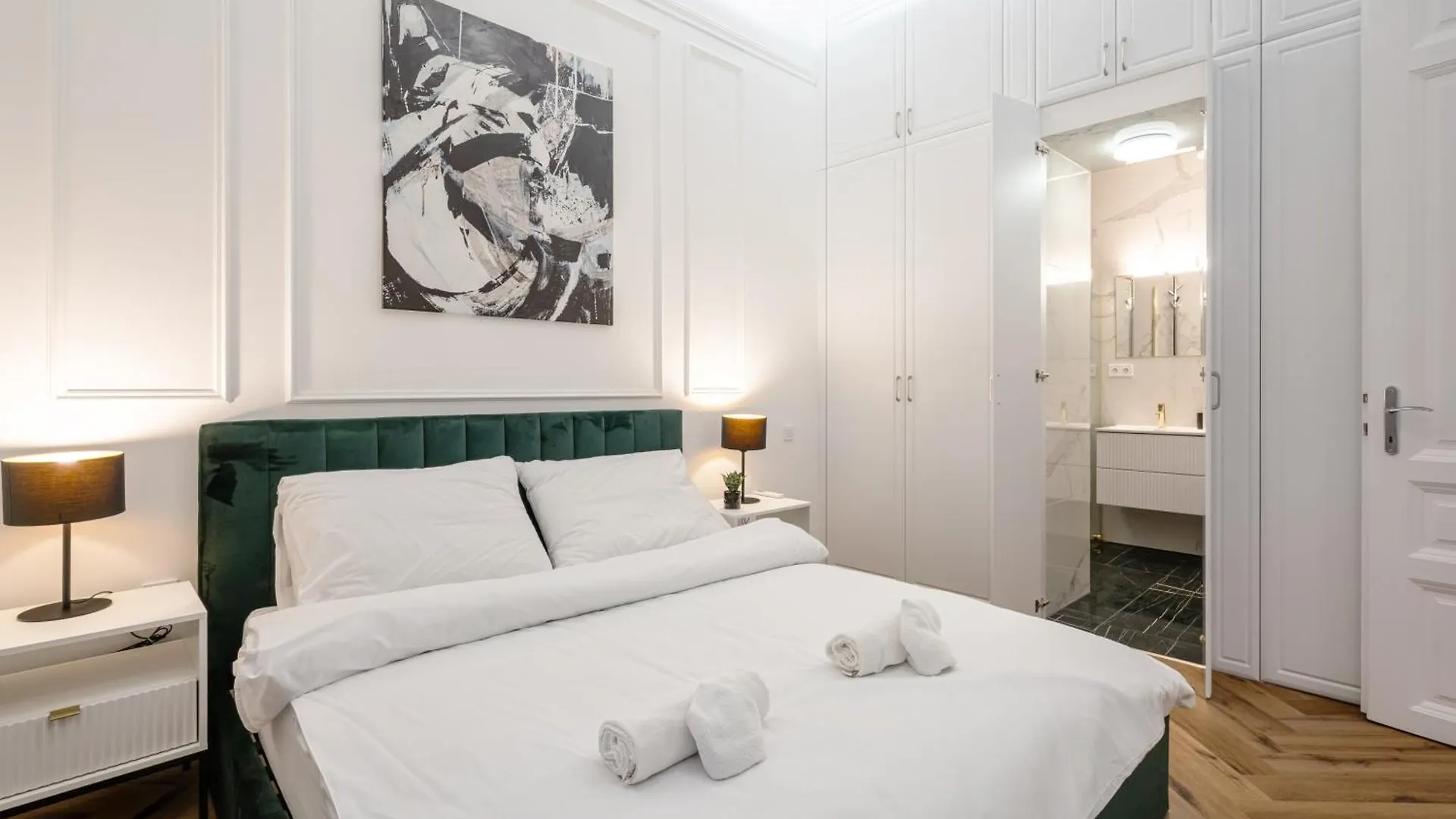 Lazar 16 - Budapest Royal Opera Suite, Best Location By Bqa
