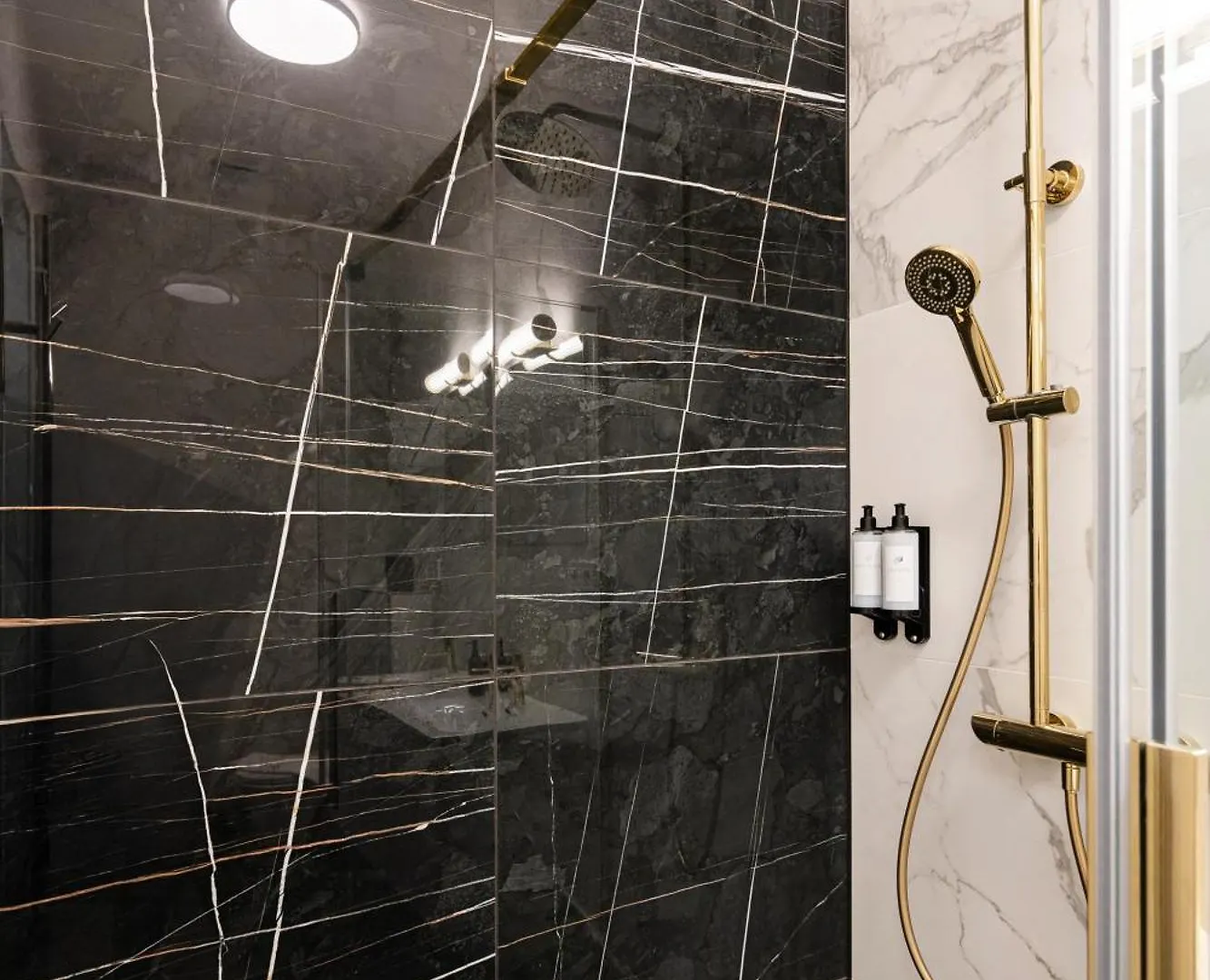 Apartment Lazar 16 - Budapest Royal Opera Suite, Best Location By Bqa